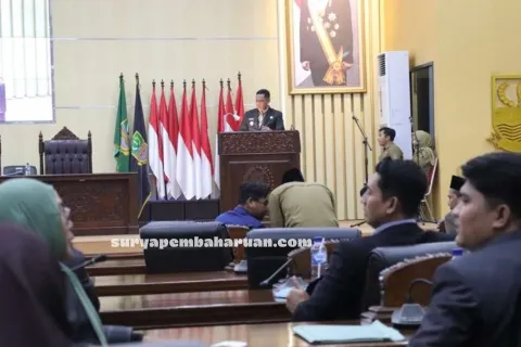 Dua Perda Strategis Disahkan, Pemkab Bekasi Perkuat Perlindungan Guru dan Ketertiban Masyarakat