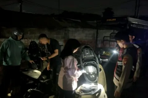 Jaga Kondusifitas Kamtibmas, Polsek Bekasi Selatan Intensifkan Razia dan Patroli Jam Rawan Dini Hari