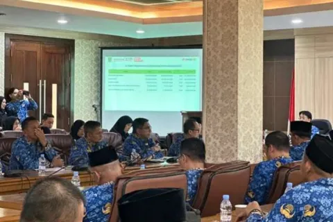 Plt Bupati Bekasi Bongkar Tantangan Pembangunan 2026, Target Proyek Fisik Mulai Awal Juli Meski Harga BBM Naik