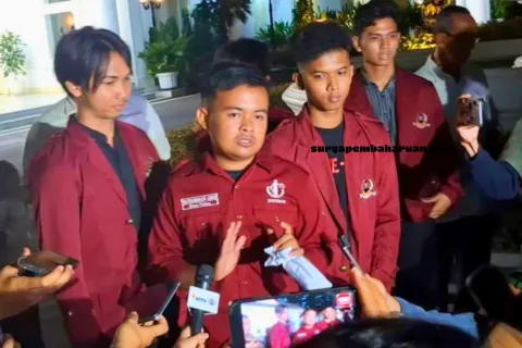 Terbaru Dugaan Suap Perwakilan BEM UBK Usai Bertemu Gibran, Mahasiswa Ajukan 10 Tuntutan!